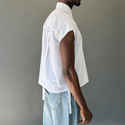 TAKE FLIGHT Cropped Sleeveless Boxy Shirt