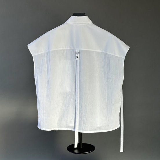 TAKE FLIGHT Cropped Sleeveless Boxy Shirt