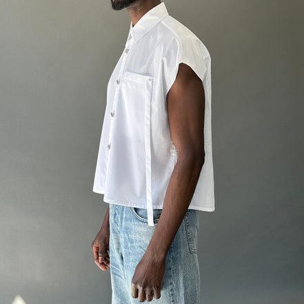 TAKE FLIGHT Cropped Sleeveless Boxy Shirt