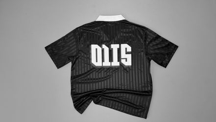 O1IS Contrast Collar Striped Soccer Jersey